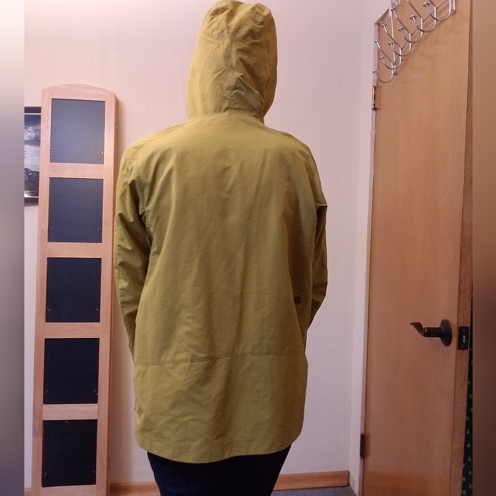 Mountain Hardware Railay Button Front Small Gorpc… - image 2